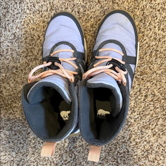 Sorel Kids Boots in Lavender, Gray and Pink. So Cute! - Picture 6 of 6